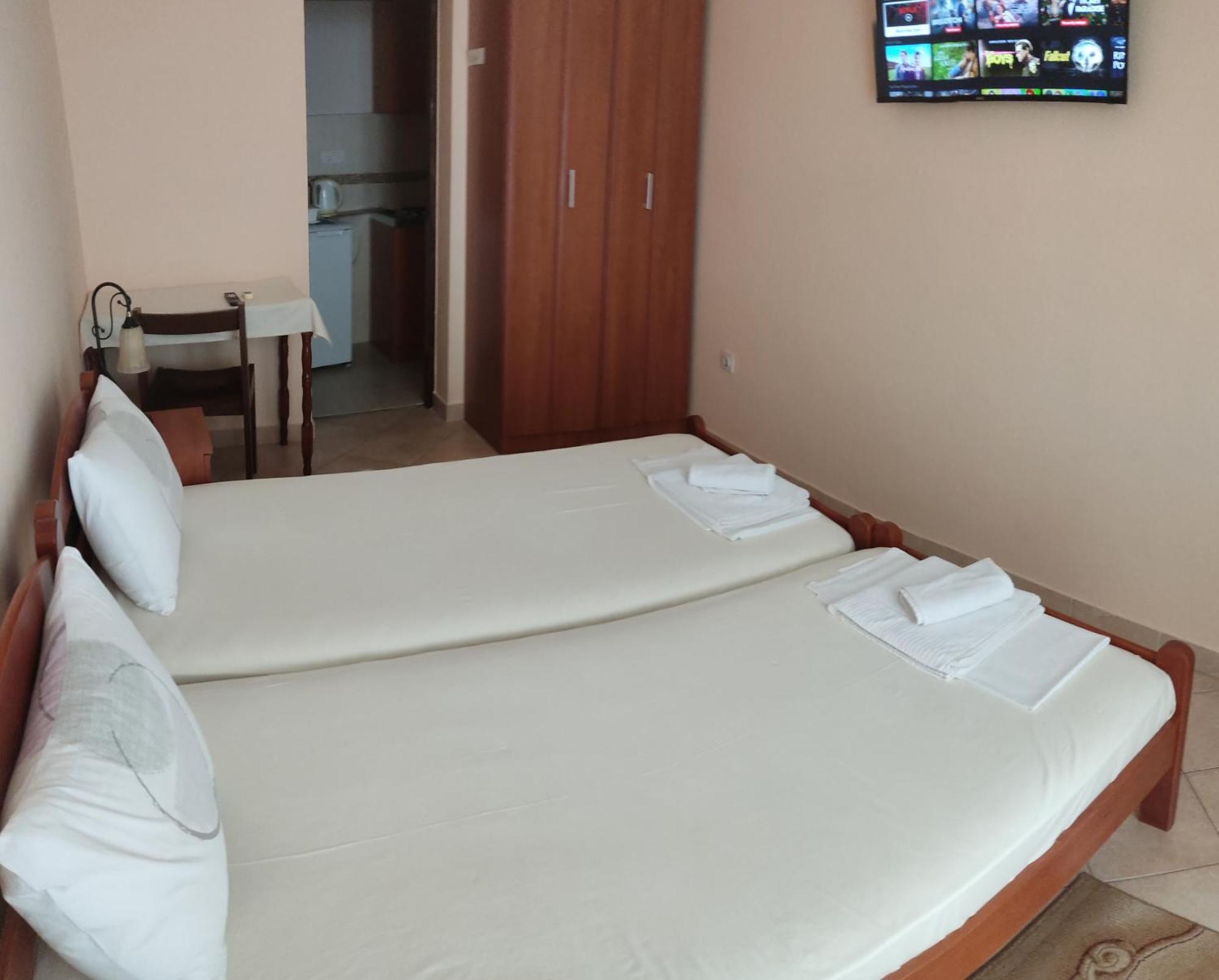 Apartments Cejovic Ülgün Dış mekan fotoğraf