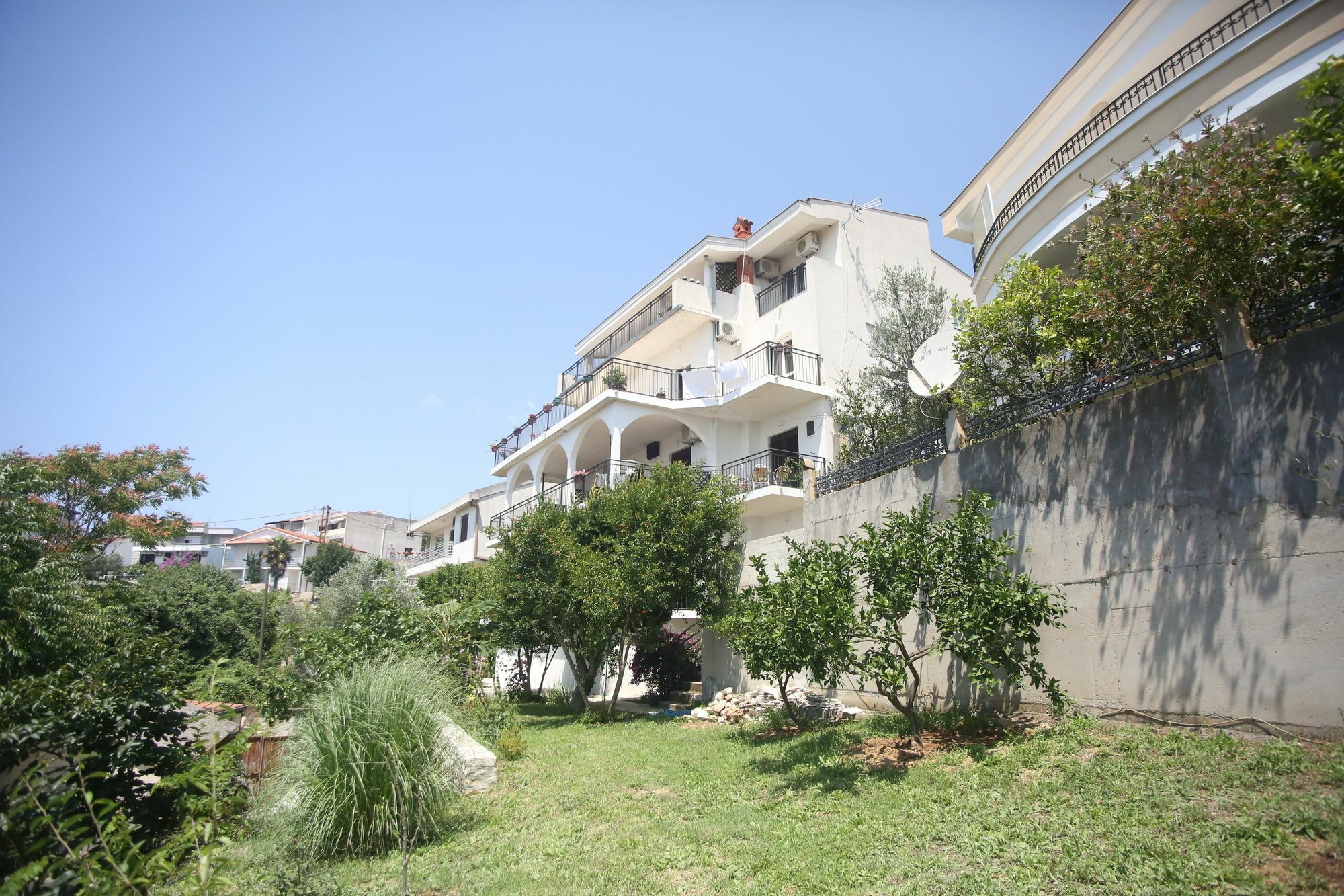 Apartments Cejovic Ülgün Dış mekan fotoğraf